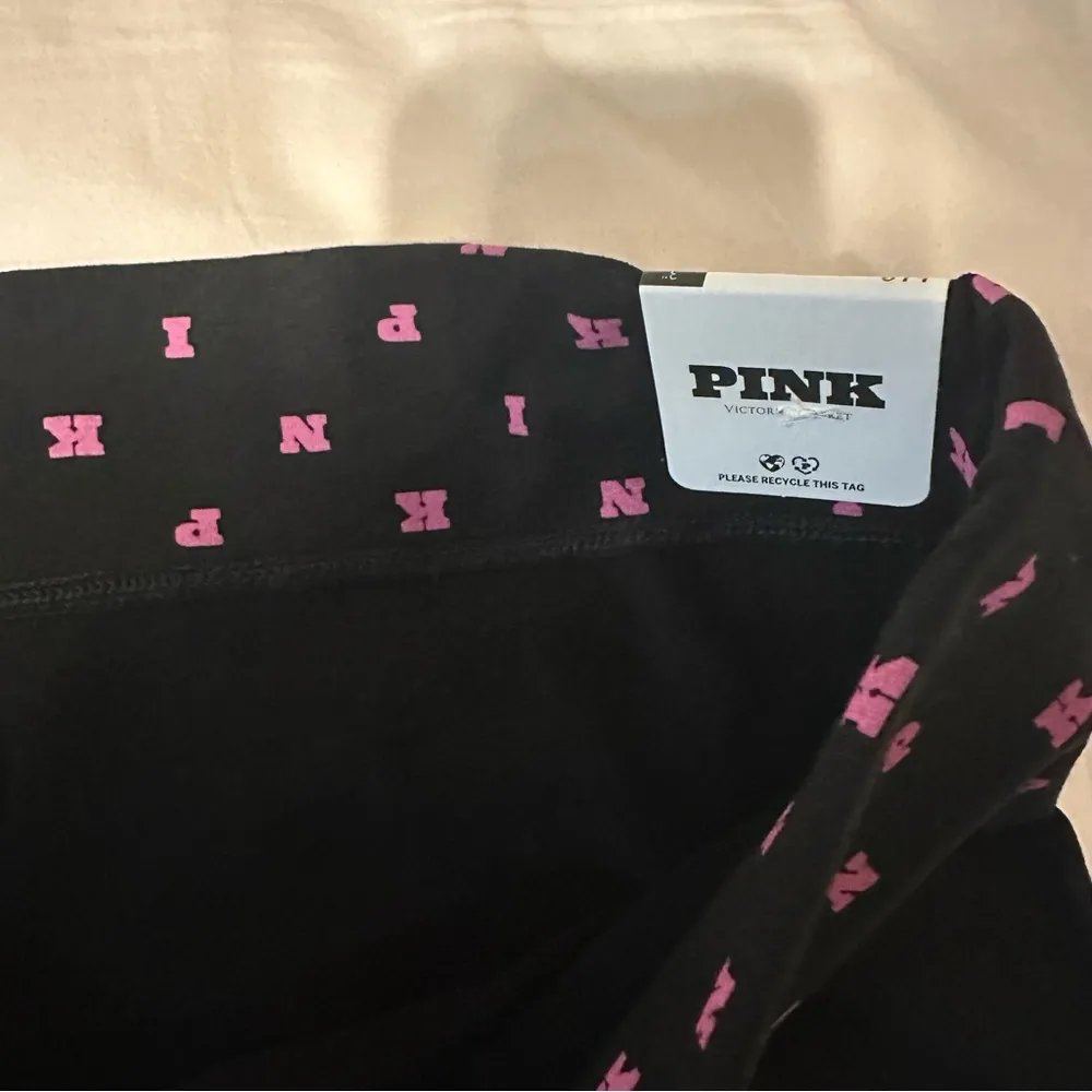 Y2K PINK Victoria Secret YOGA SHORTIE SHORTS - Image 2