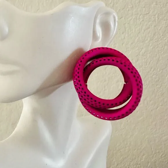 Multi circle hot pink earrings - Image 2