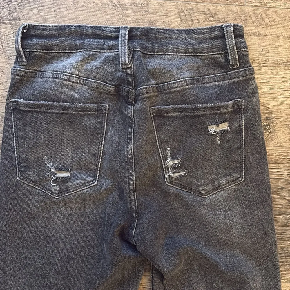 Distressed Gray Wash Slim Straight Leg Jeans — size 25 - Image 9