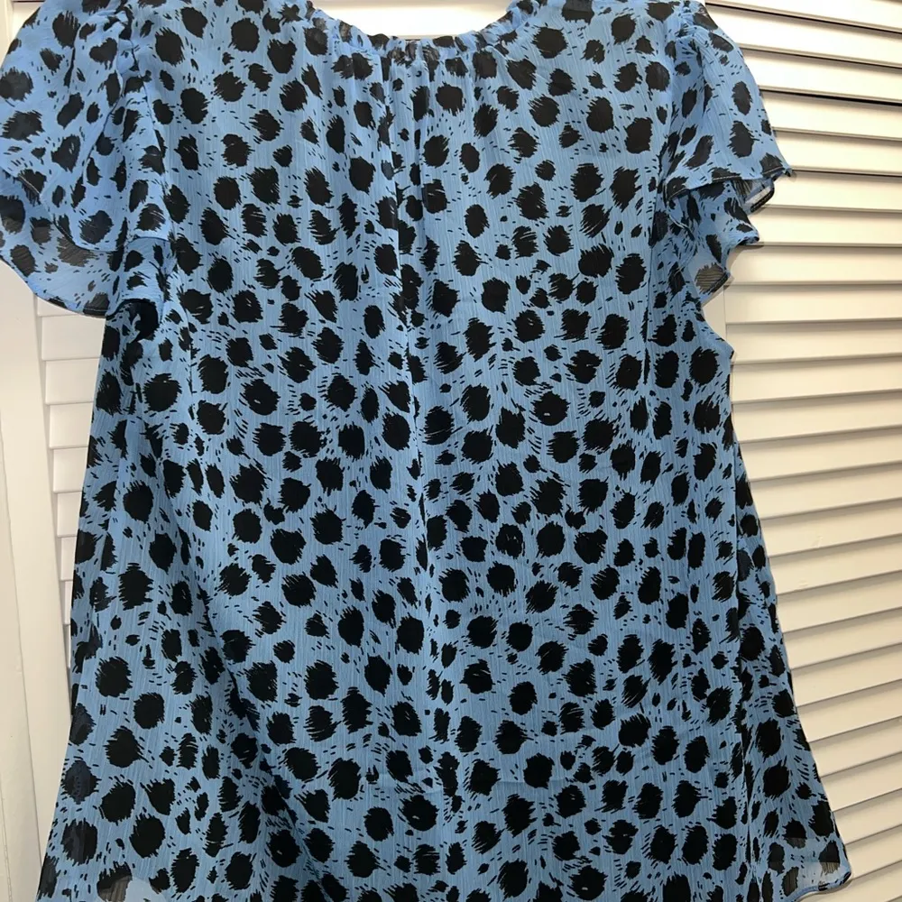 WHISTLES Brushed Dalmatian Print blouse US 10 NWT - Image 7