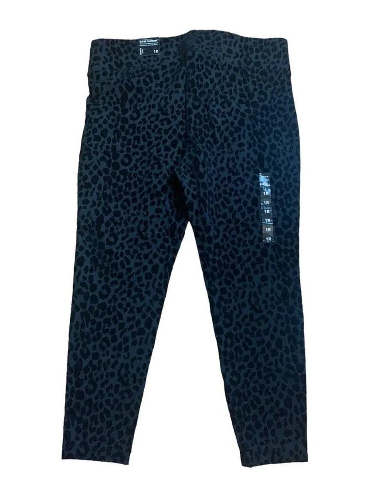 Torrid size 1 1x 14 16 pixie pant black leopard new casual ankle work velour - Image 2