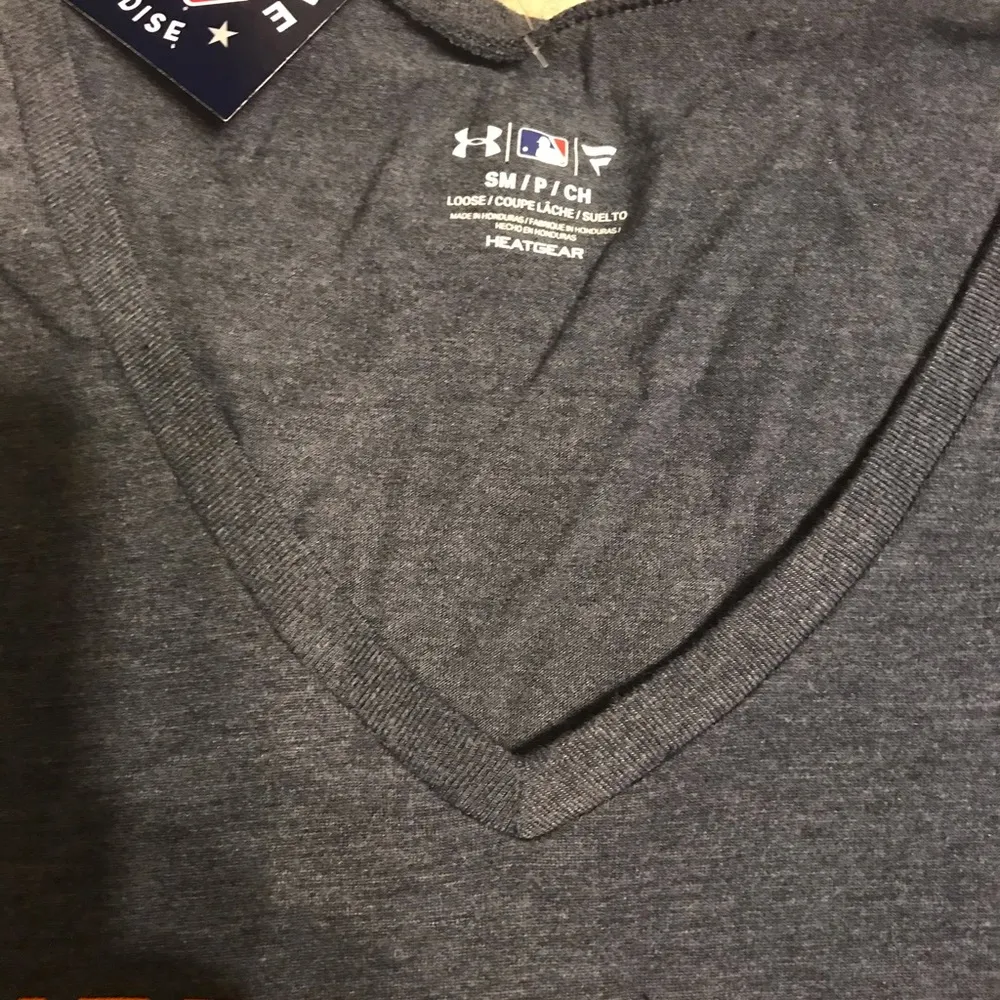 Women’s under Armour Houston Astros baseball shirt - Image 3