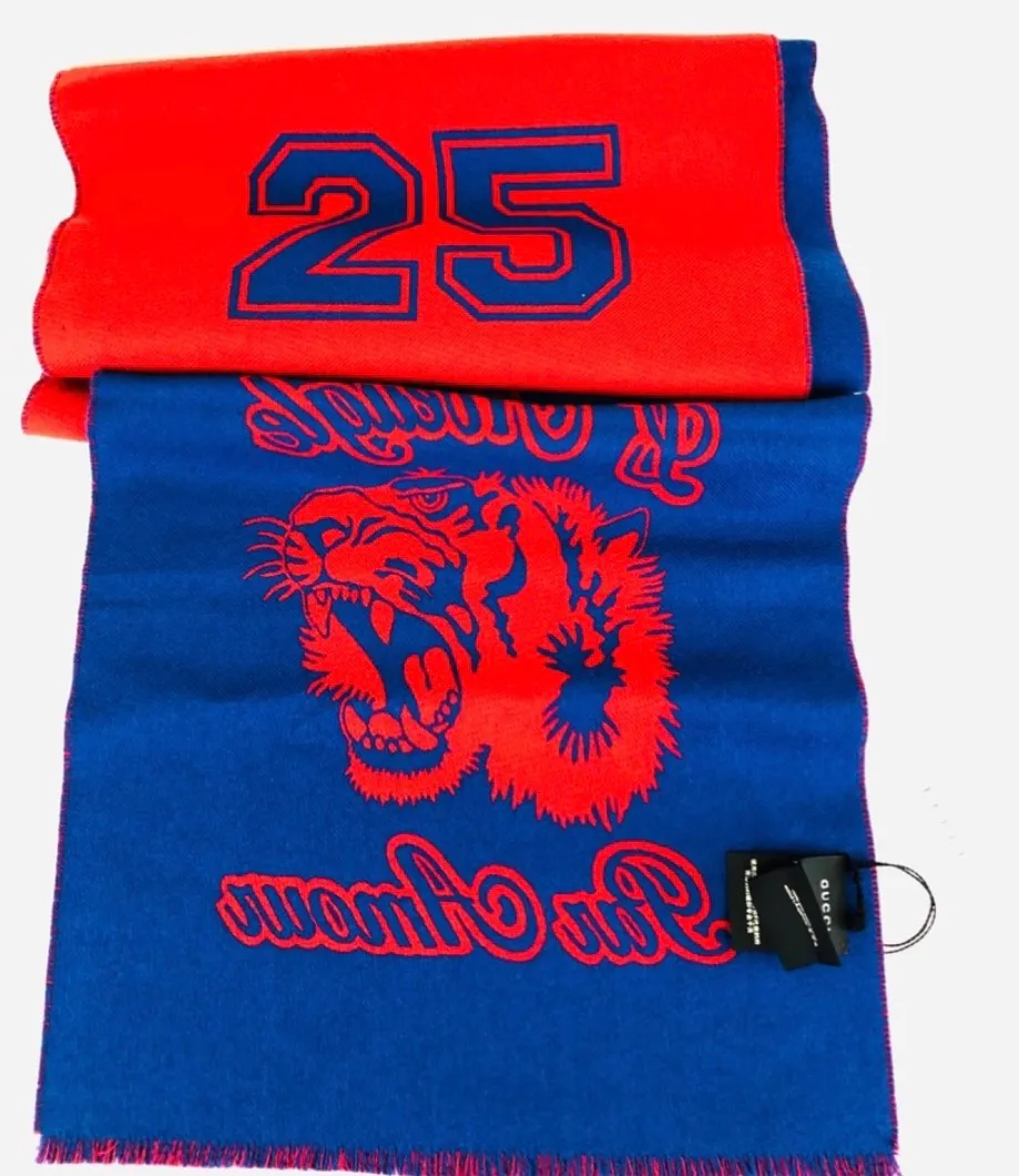 Tiger Jacquard Scarf - Image 3
