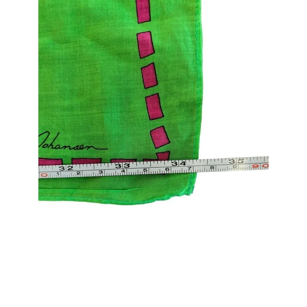 Vintage 1991 Ginnie Johansen Shells Stars Beach Cotton Scarf Green - Image 4