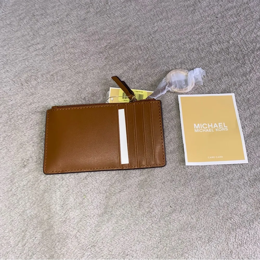 MICHAEL Michael Kors Logo Jet Set Charm Small Slim Card Case - Image 2