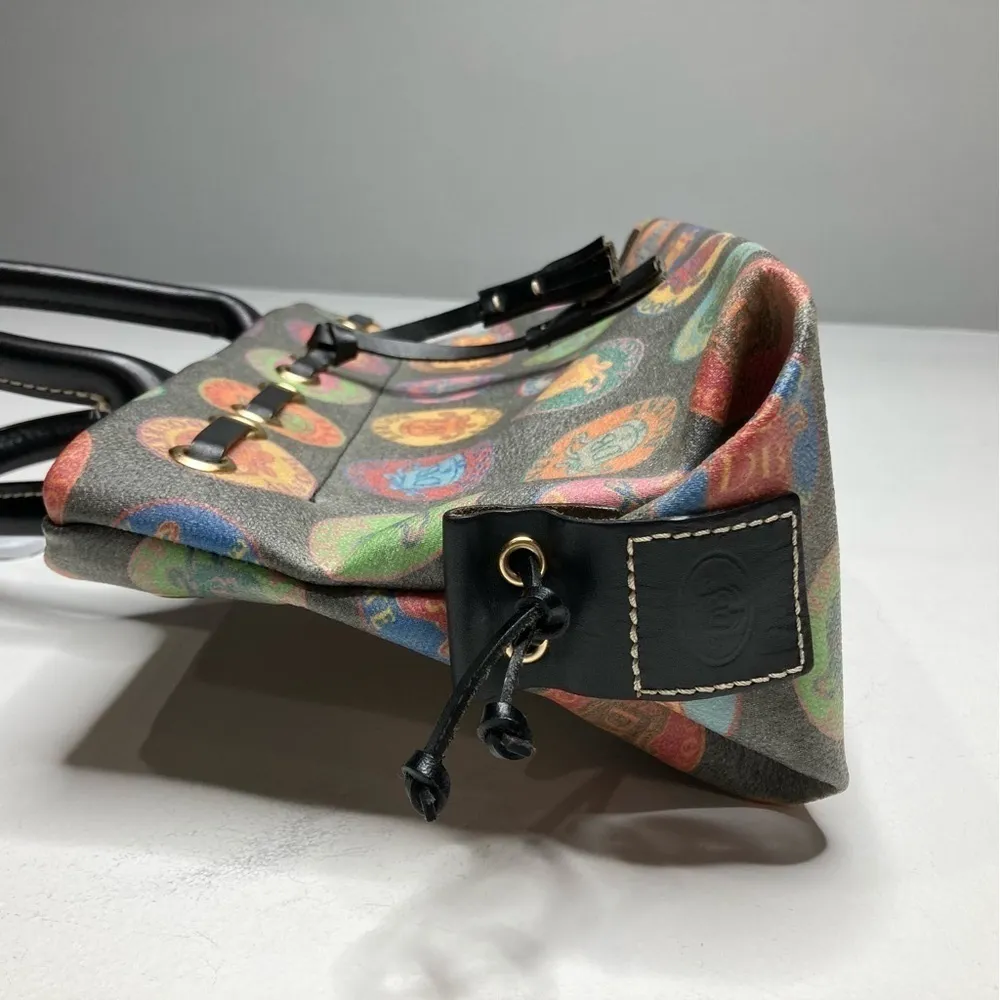 Dooney &‎ Bourke circle leather purse small/medium - Image 3