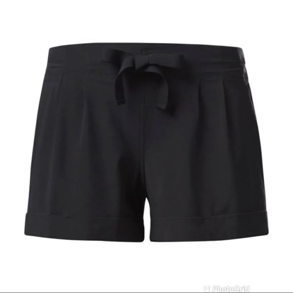 Lululemon Spring Break Away Short *First Release Black Size 4 - Image 2