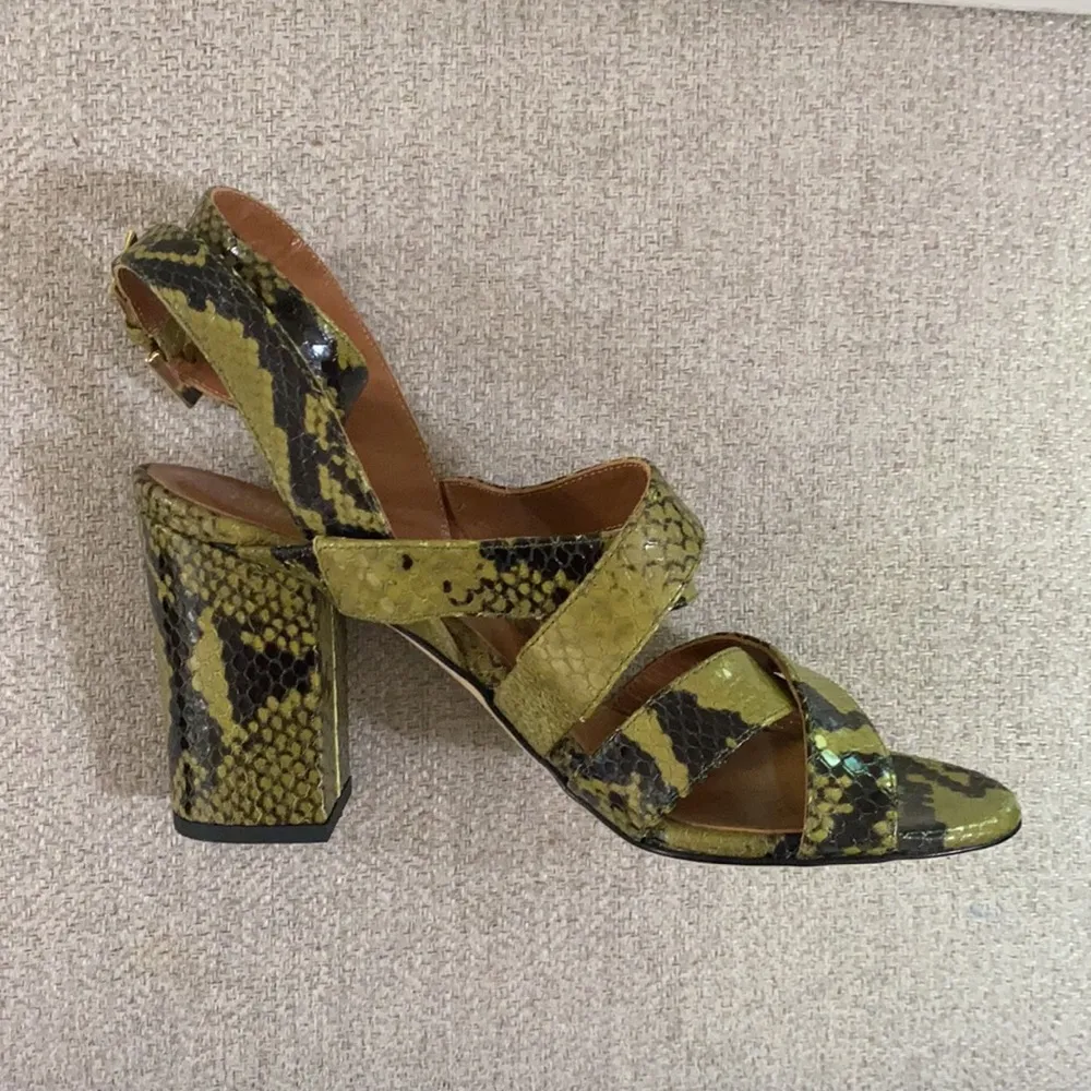 Paris Texas olive green snakeskin effect sandals size 39 EU - Image 7