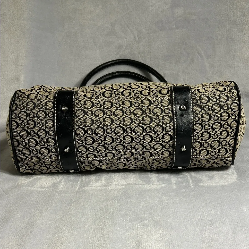 Guess Black and Cream Women's Handbag - Image 3