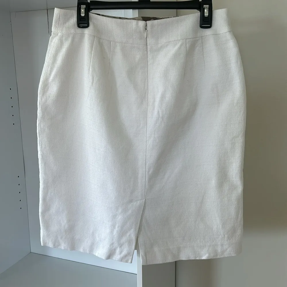 White Banana Republic Pencil Skirt - Image 2