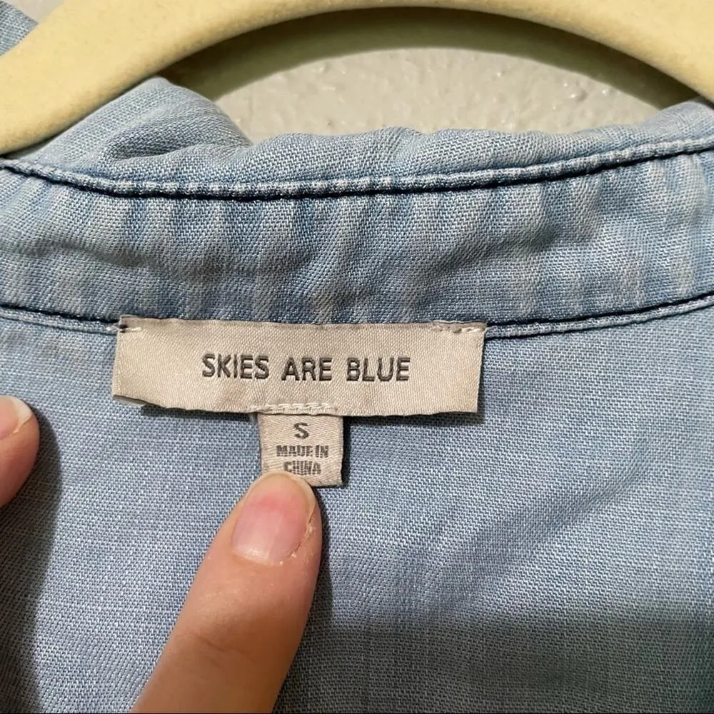 Skies Are Blue Urban Outfitters Chambray Pullover Blouse Womens S Beachy Casual - Image 3