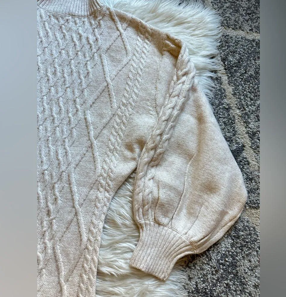 H&M cable knit sweater dress - Image 3