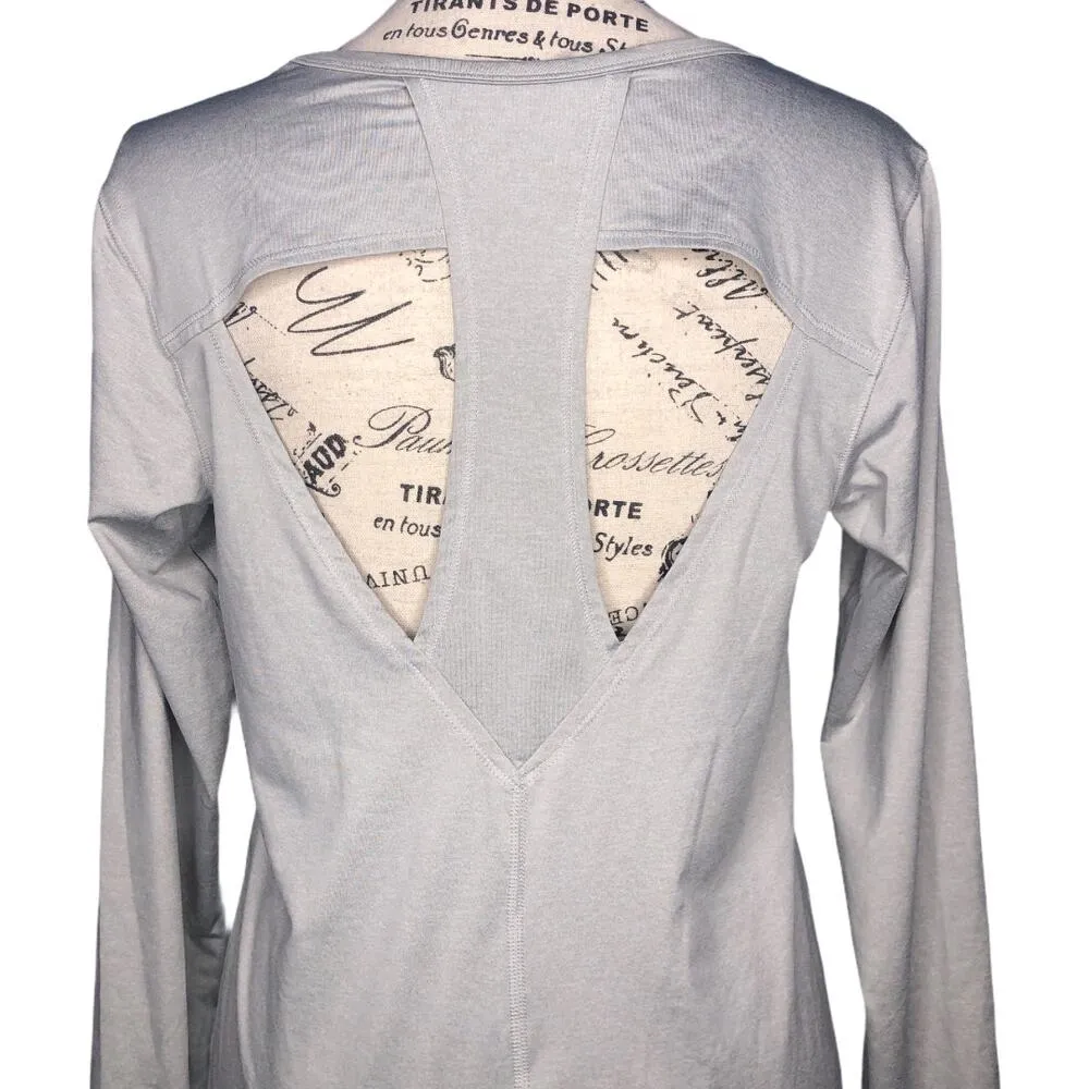 Reebok MEDIUM Gray Long Sleeve Back Cut Out Detail Athletic Exercise Top - Image 6