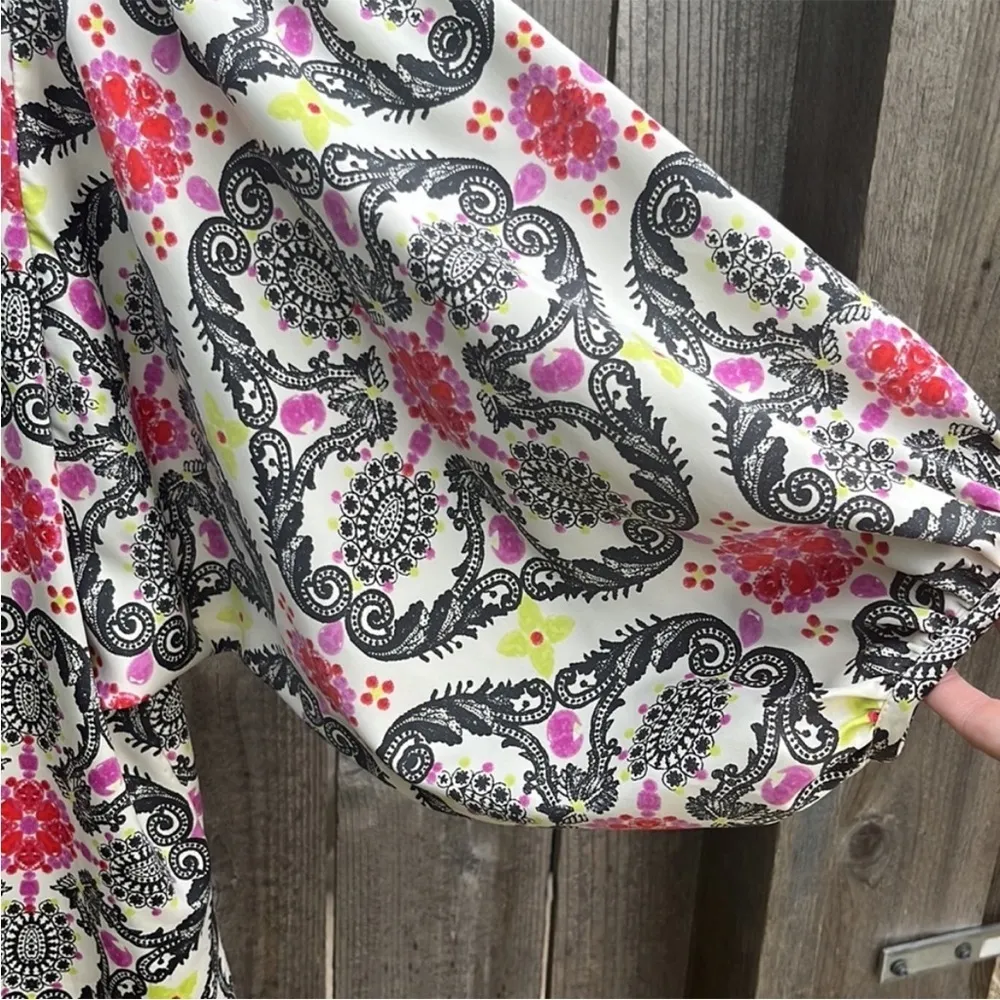 EUC Ivy Jane Bat Wing Top Size Small - Image 4