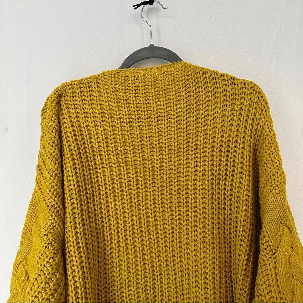 Moon & Madison Cable Knit Cardigan Womans Size XS Mustard Yellow - Image 6