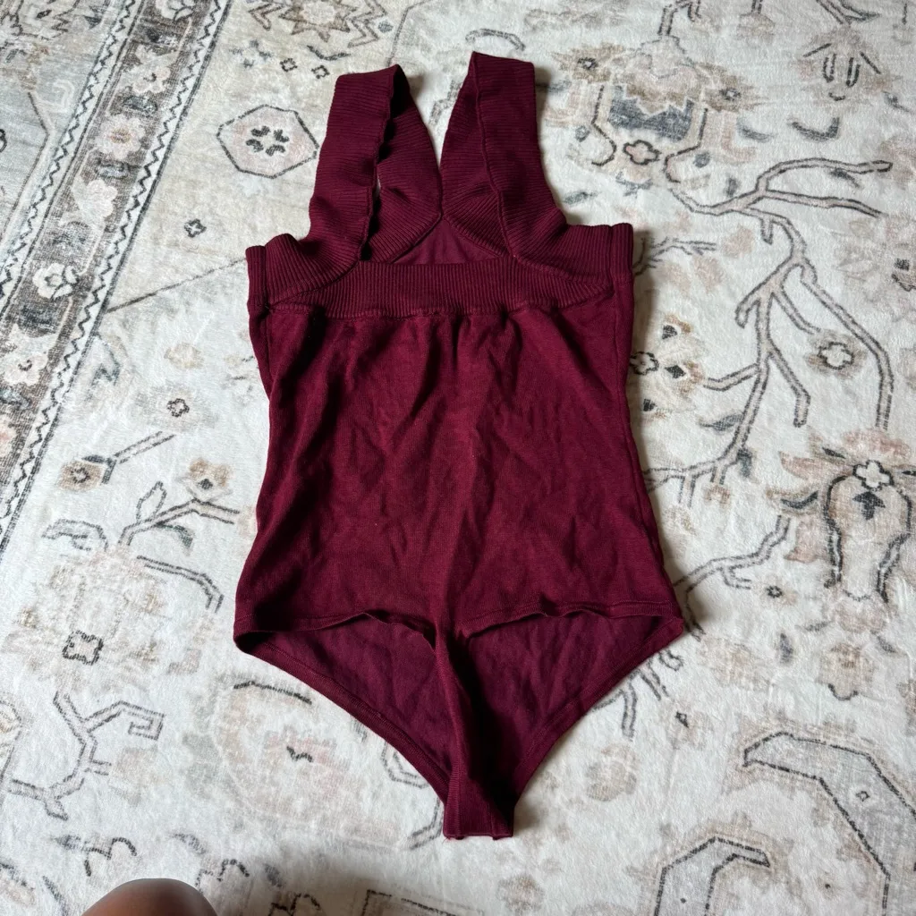 Le Lis Bodysuit - Image 2