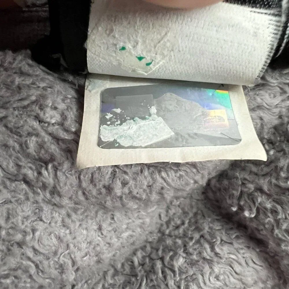 The North Face Women's Osito 2 Jacket Mid Grey Medium NF00C782 - Image 8