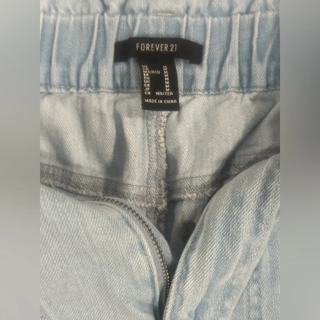 Forever 21 
Sky Blue Denim Pants - Image 3