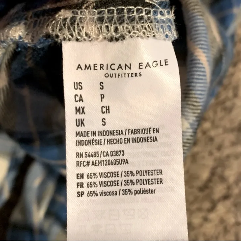 American Eagle Outfitters AHH-MAZINGLY SOFT Boyfriend Fit Blue Flannel Shirt - Image 9