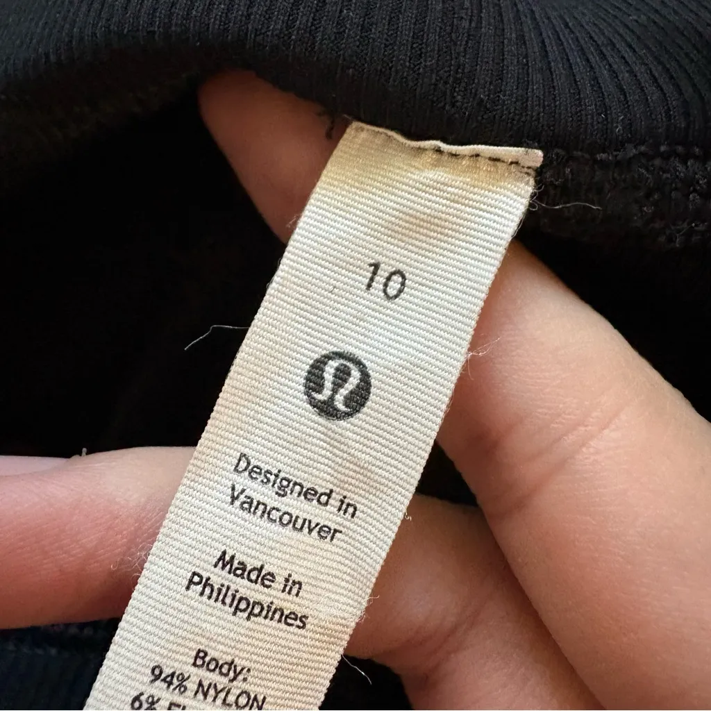 LULULEMON Dance Studio Mid-Rise Crop‎ 25" Black Size 10 - Image 5