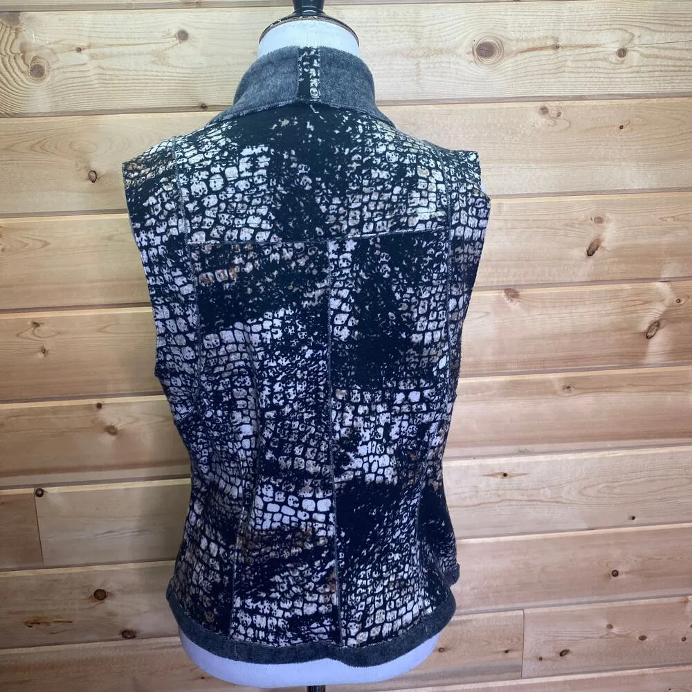 Ethyl Wrap Crocodile Print Fuzzy Soft Vest Size Small Black Size L - Image 5