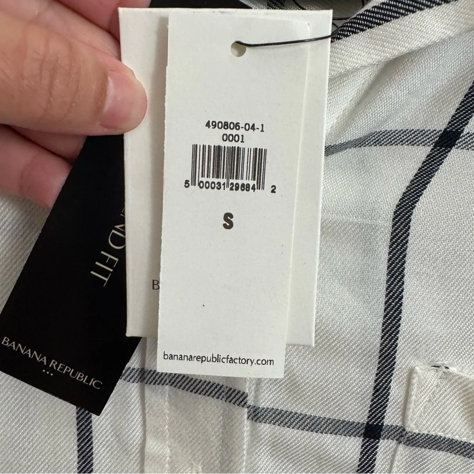 Banana Republic Factory Boyfriend Fit Window Pane Button Down Shirt NWT - Image 6