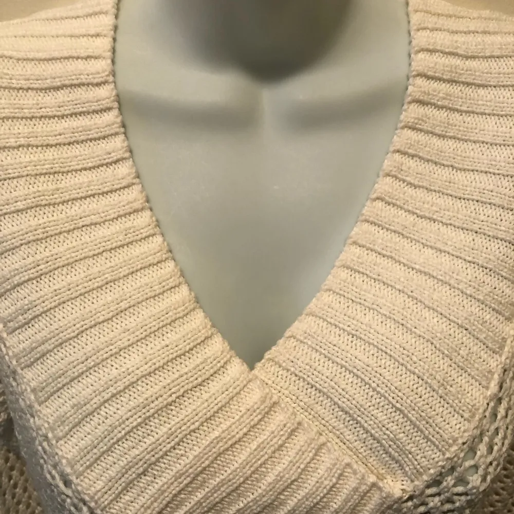 Boston Proper Open Loose Weave V~ Neck Sweater Sz. S Cream Spring Summer Casual - Image 4