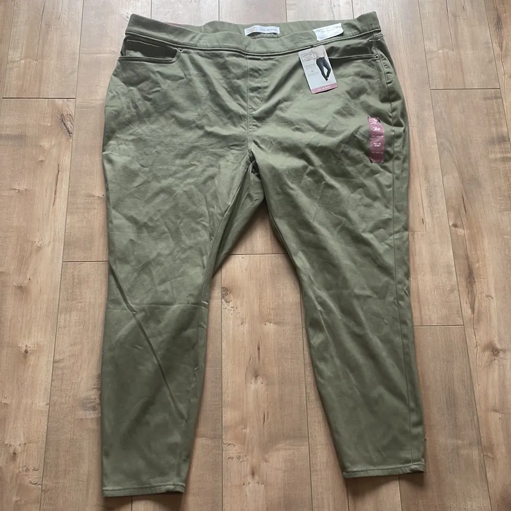 NWT Levi Strauss Shaping Pull-On Skinny Jeans Olive Green Plus Sz 28M W39 L30 - Image 5