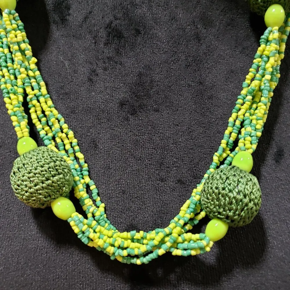 Womens Fashion Ethnic Lime Green Glass Beaded Long Collar Necklace Jewellery - Image 4