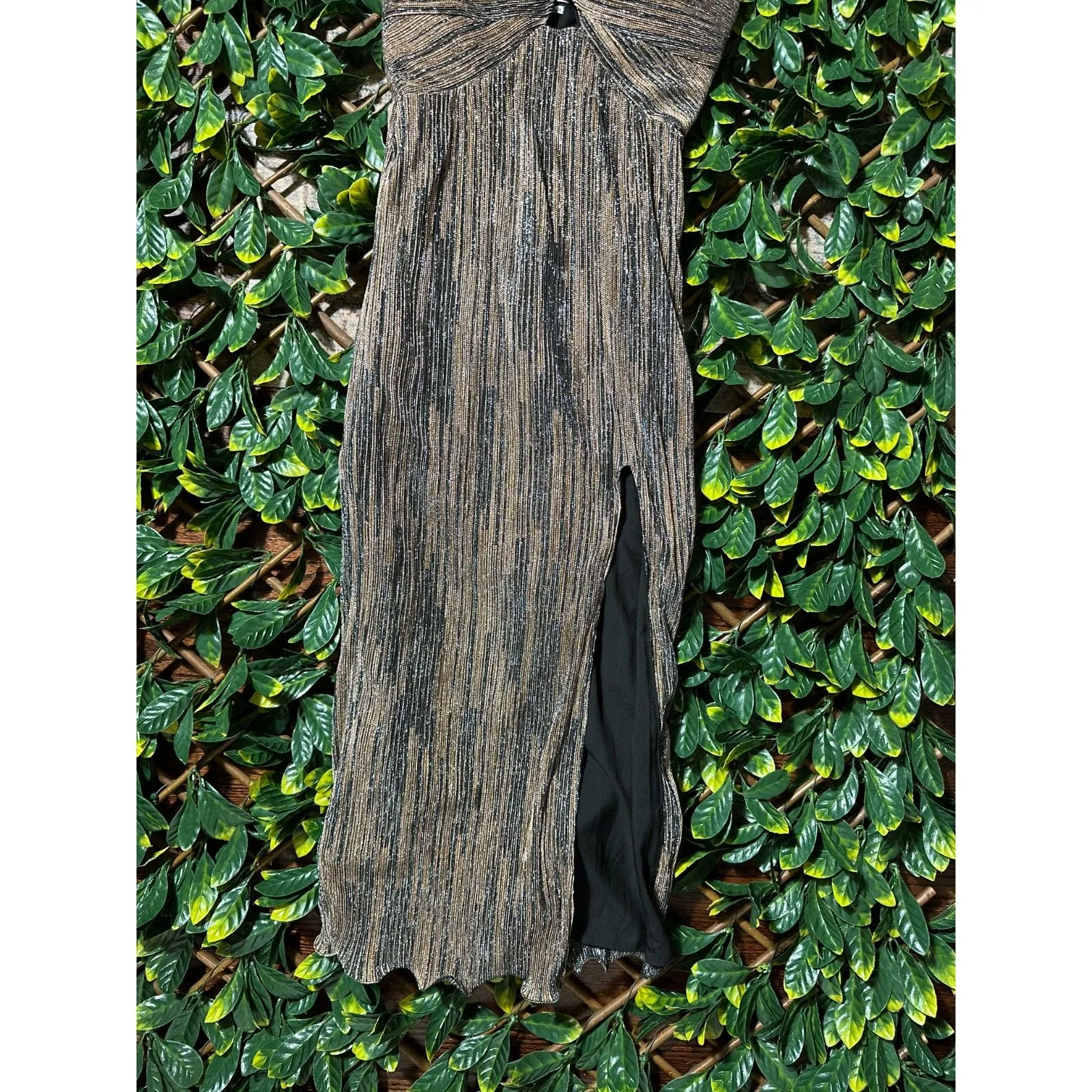 SAYLOR Noen Sparkly Silver Midi Dress Size Small - Image 7