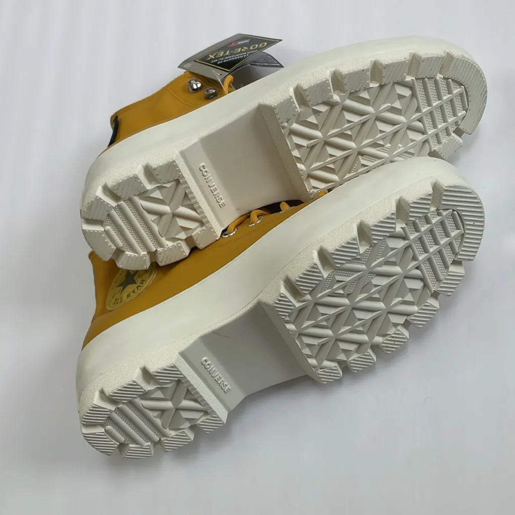 CONVERSE Chuck Taylor All Star Lugged Winter Hi Gold Dart White Gore-tex Size 7 - Image 9