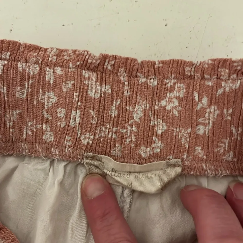 Altar’d State Pink Floral shorts - Image 6