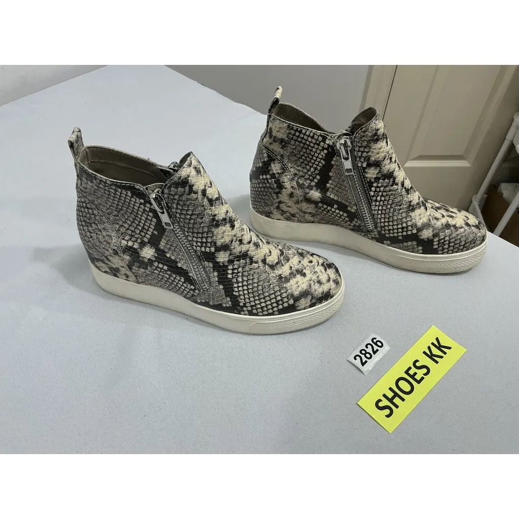 Womans Steve Madden Wedgie 8.5 M Brown Beige Snake Print Zip Hidden Wedge Bootie - Image 2