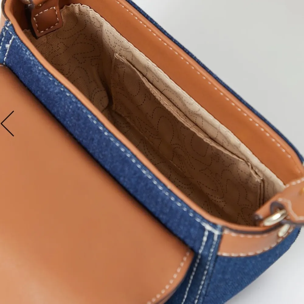 True Religion The Horseshoe Mini Bag NWT - Image 5