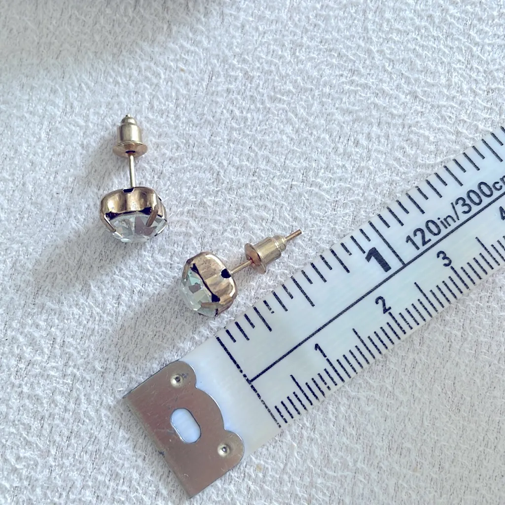 Mega diamond stud earrings - Image 2