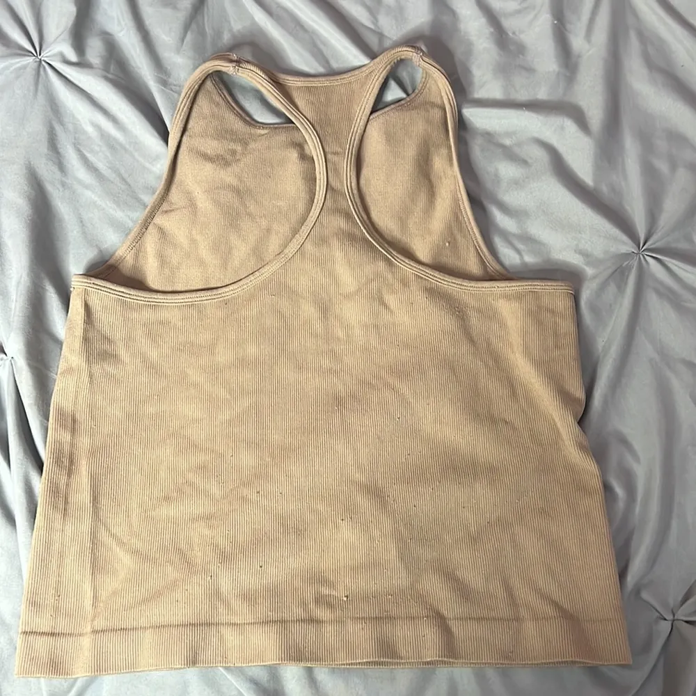 Racer back tank- Buckle - Image 2