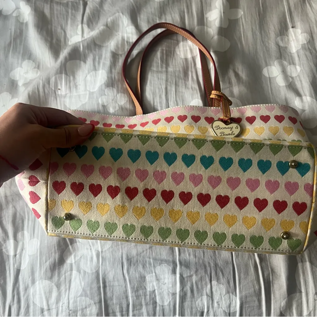 Dooney & bourke heart purse - Image 3