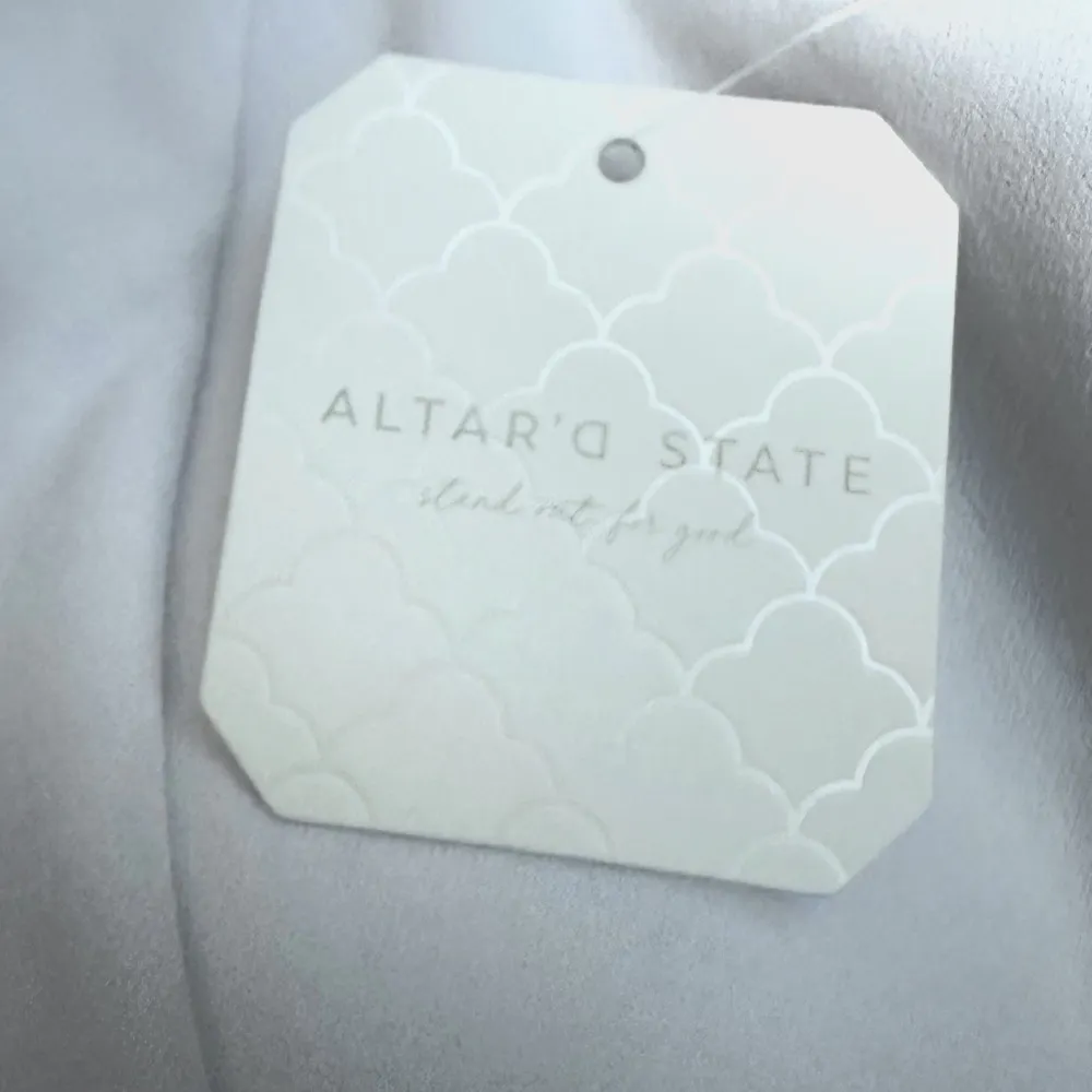 NWT Altar'd State Chic Open Back White Tiered "Holly Dress" - Image 6