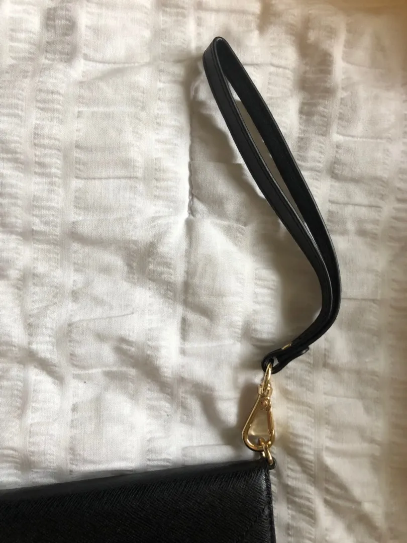 Michael Kors Wristlet/Wallet Phone Case - Image 6