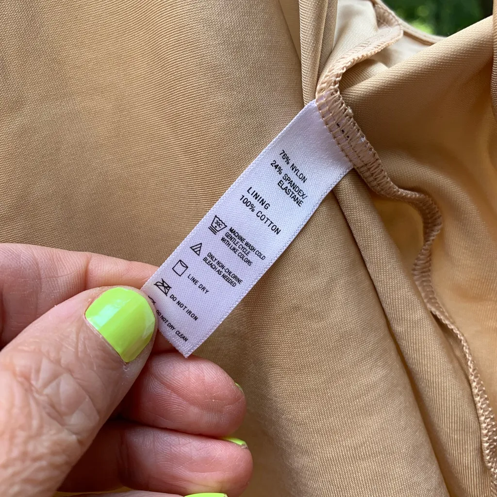 Spanx Women's Open Bust Mid-Thigh Bodysuit Shapewear Size 3X Slimming Nude - Image 4