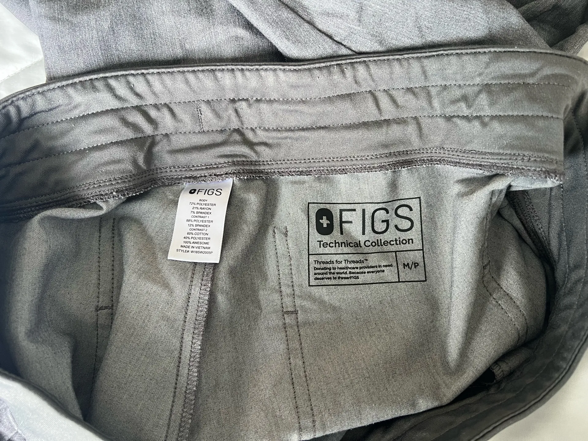 FIGS Zamora Jogger Scrub Pants - Image 4