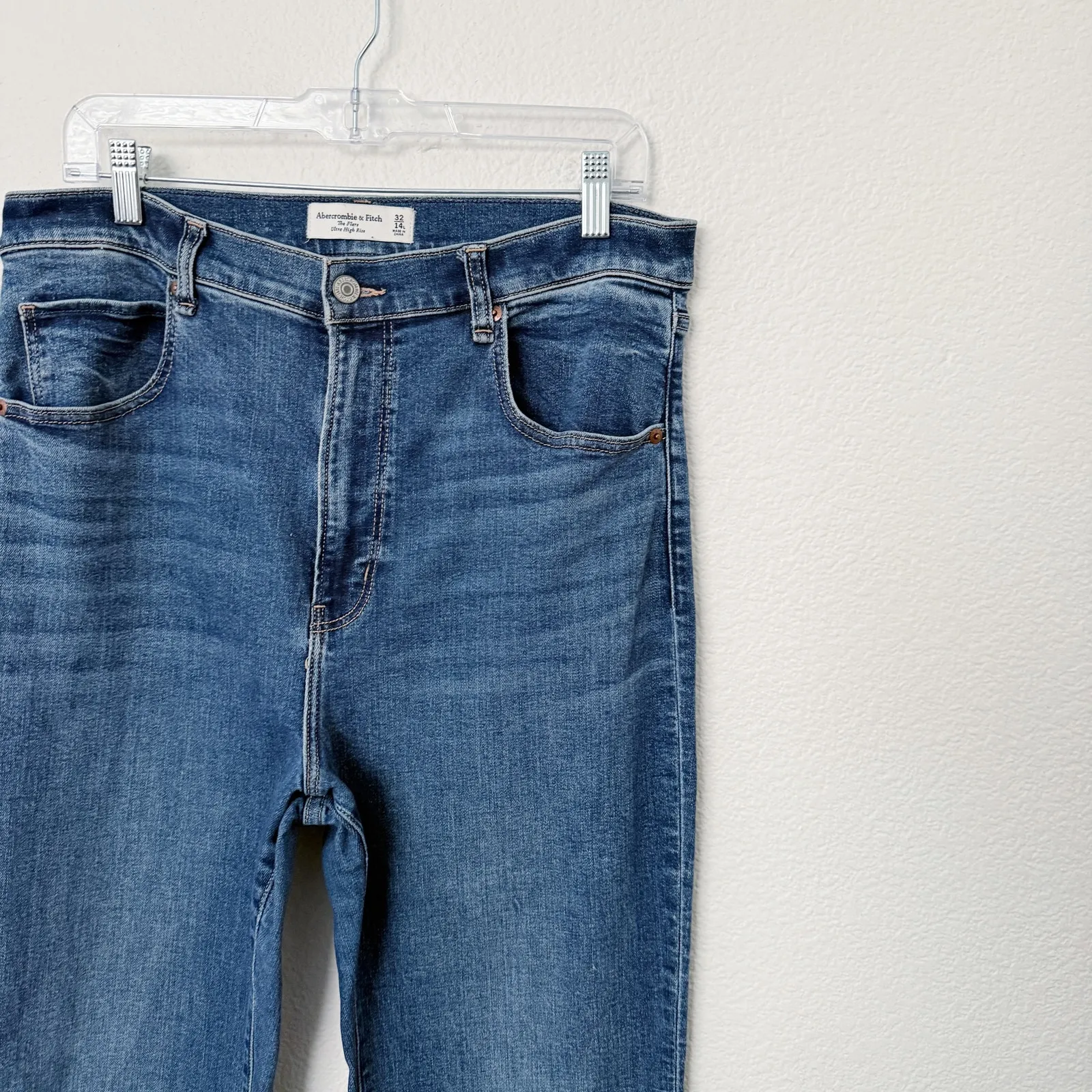 [Abercrombie & Fitch] The Flare Ultra High Rise Jeans Medium Wash Sz 32 14 Long - Image 6