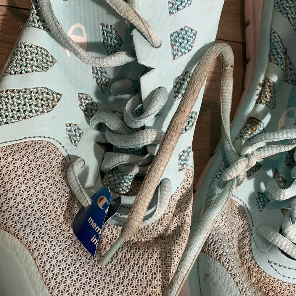 Shoes Size 9 - Image 2