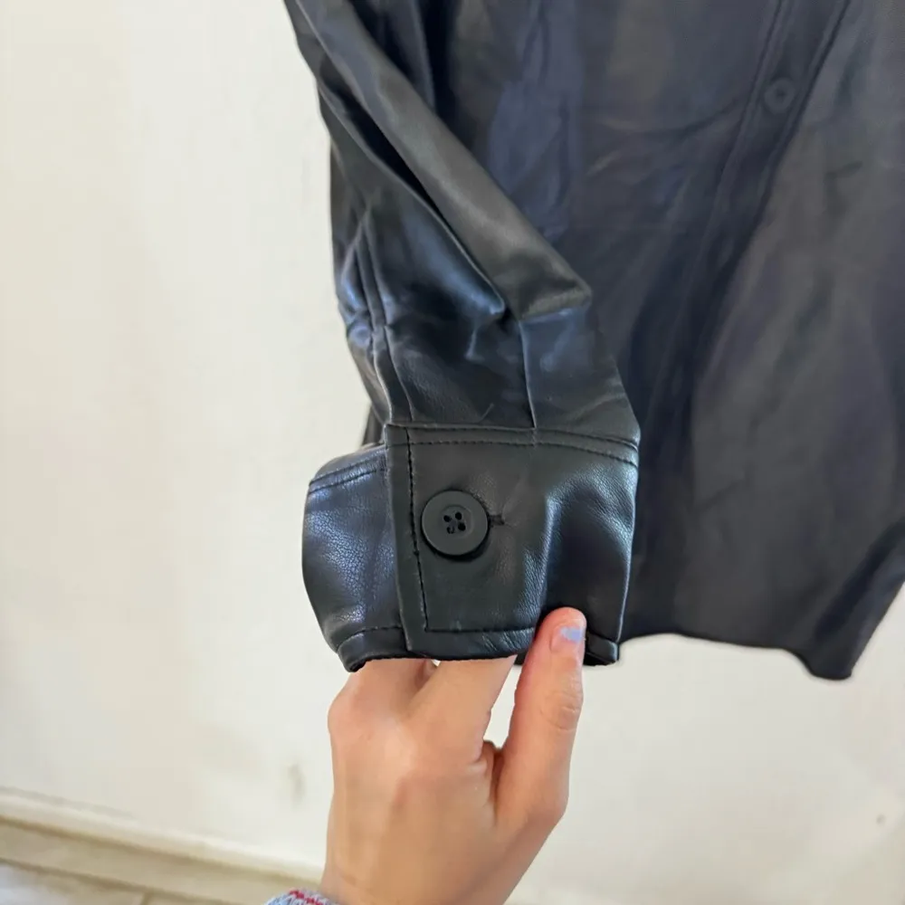 Dex Faux Leather Shacket Jacket Button Down Size S Black - Image 4