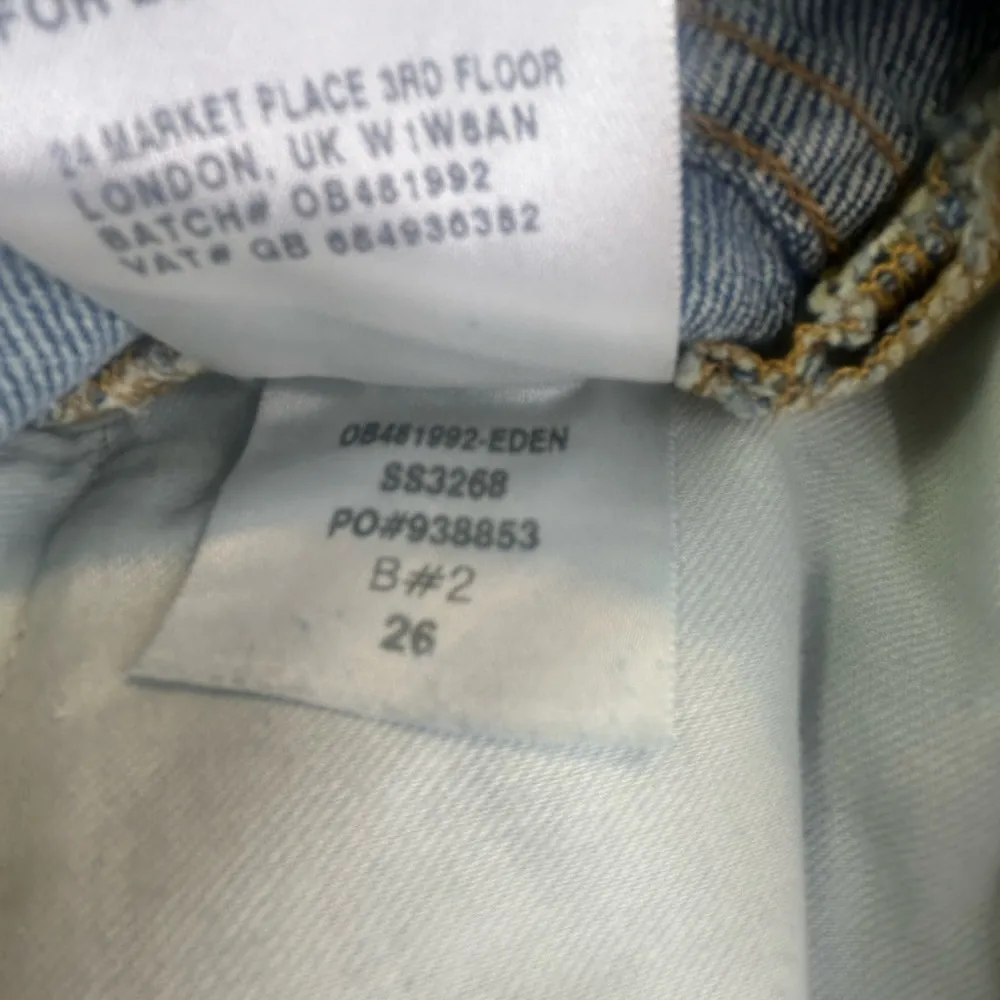 NEW BDG Slim BF Boy Friend Medium Wash Denim Jean Size 26 W Blue Low Rise - Image 12