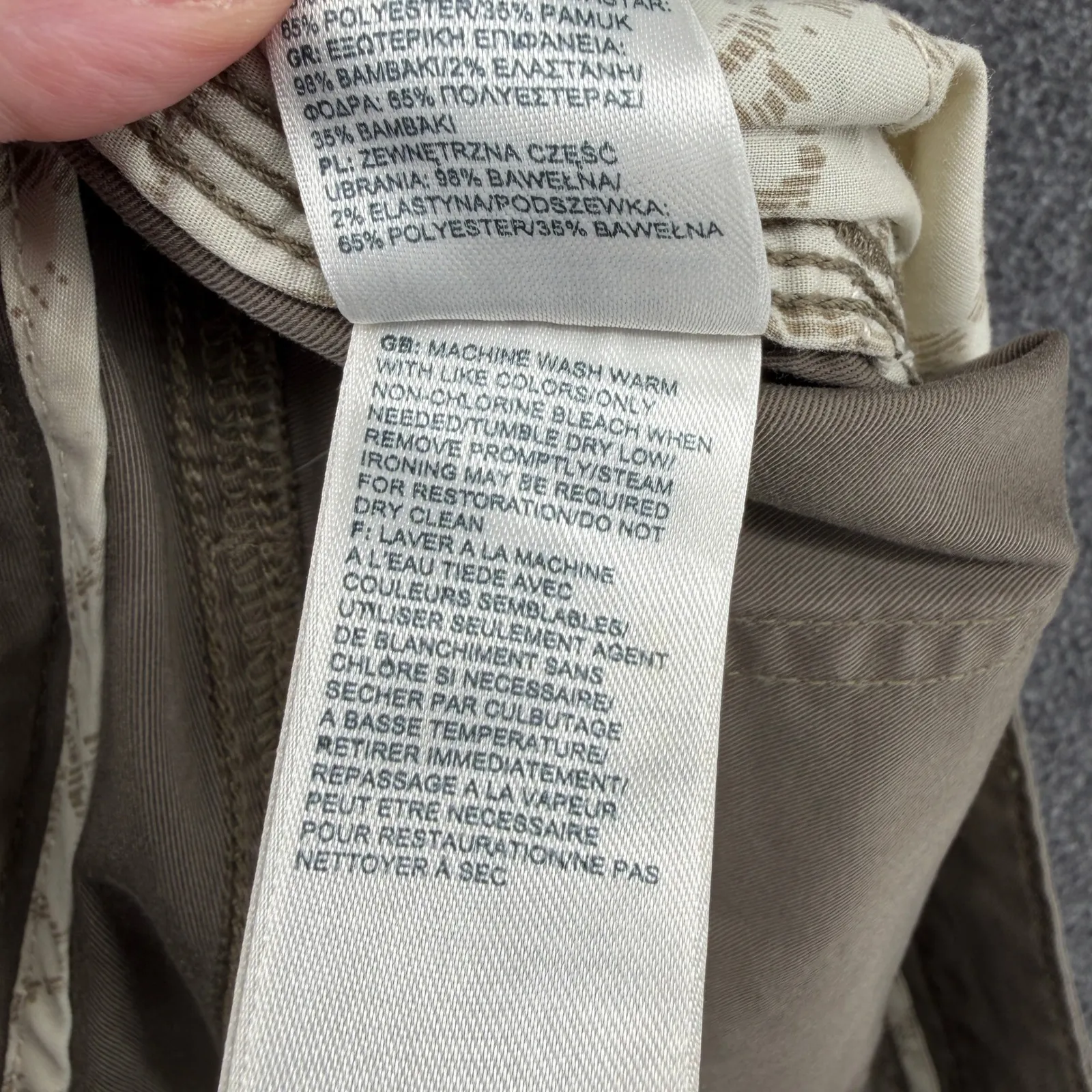 The North Face Women's Cargo Shorts Khaki Size 6 Cotton Blend Outdoor Casual - Image 6