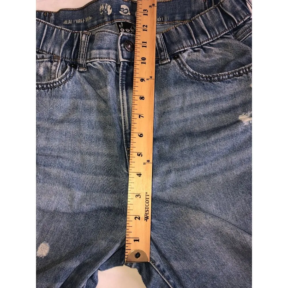 Size 11 Real Curve Mom Jeans Light Wash Elastic Waist Distressed Raw Hem - Image 7