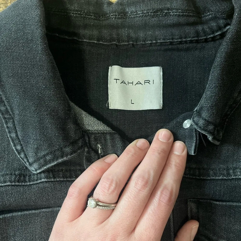 Tahari Black Cropped Jean Jacket - Image 3