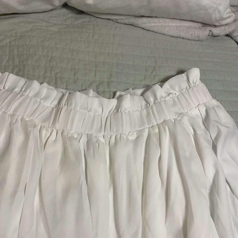 Blouse White Size L - Image 3