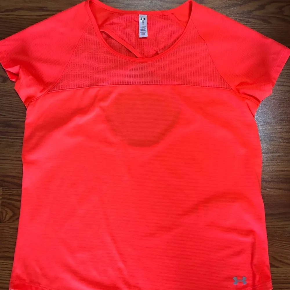 UNDER ARMOUR Heat Gear Neon Coral T-shirt M Fitted - Image 2